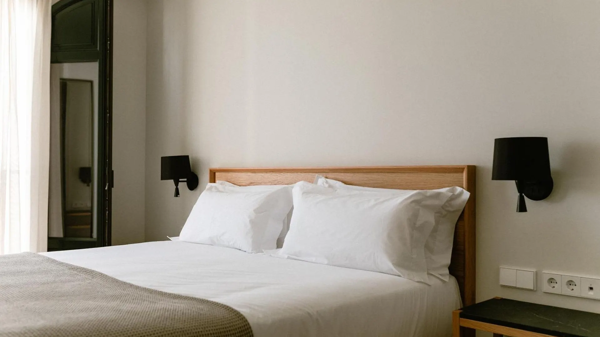 Hotel Estepona Plaza 3*,  Spain