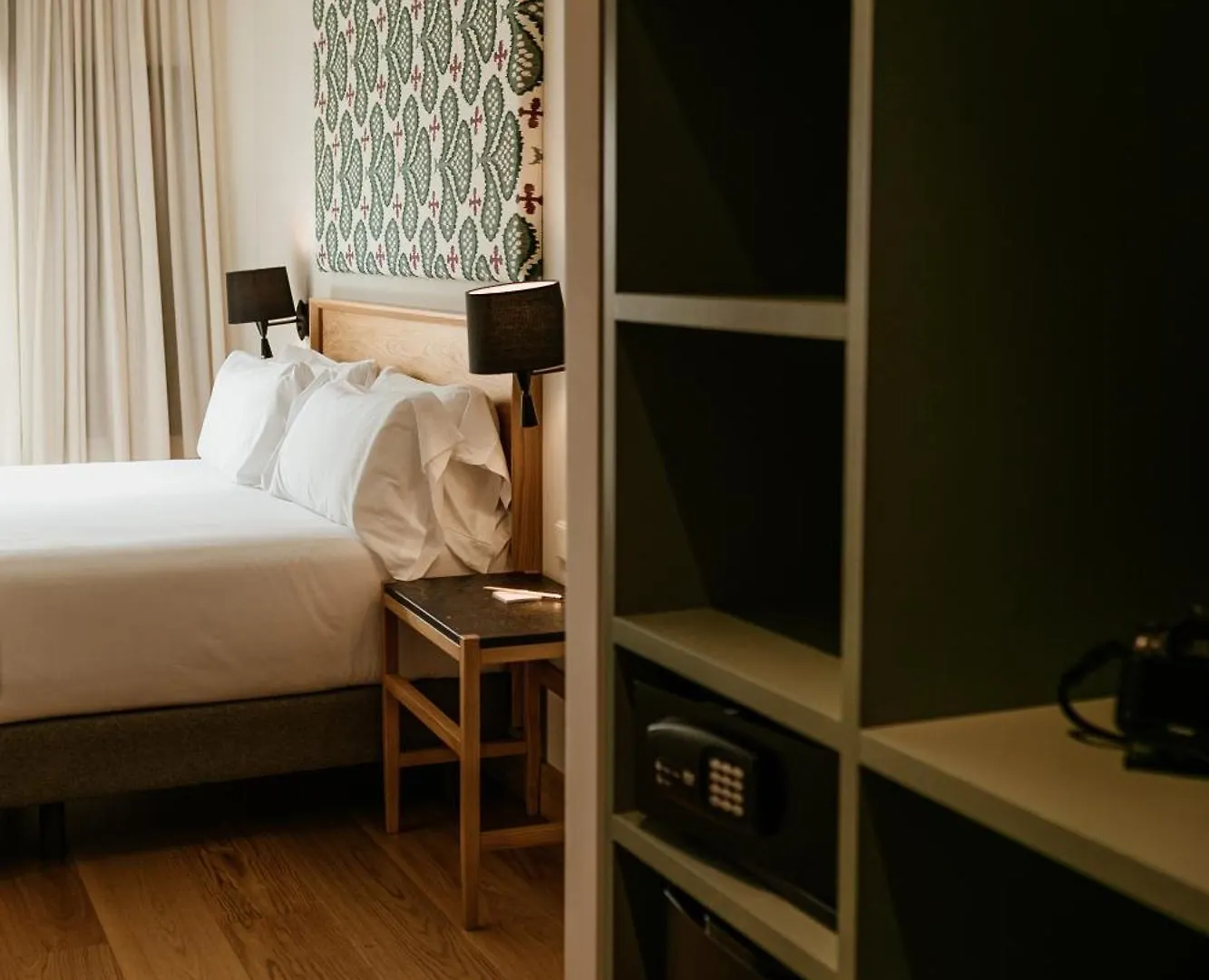 Hotel Estepona Plaza 3*,  Spanien